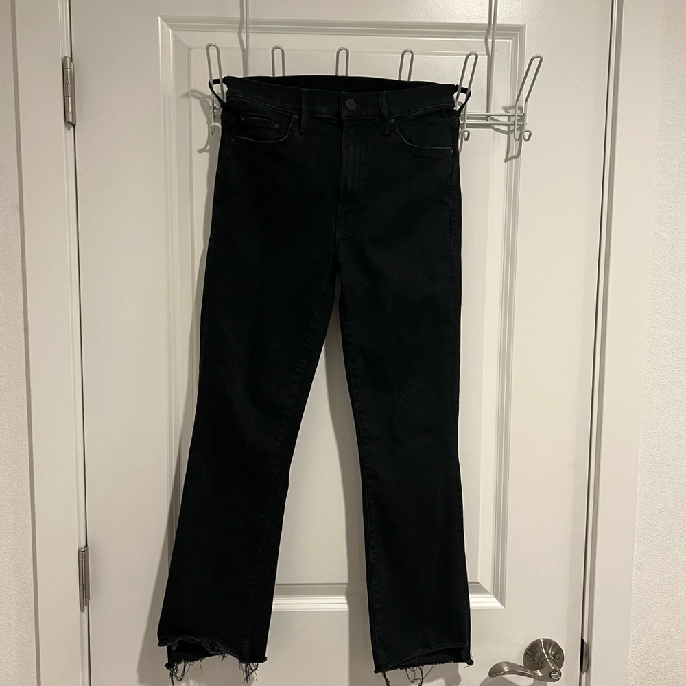 MOTHER Insider Crop Ankle Fray - Not Guilty Black Jeans